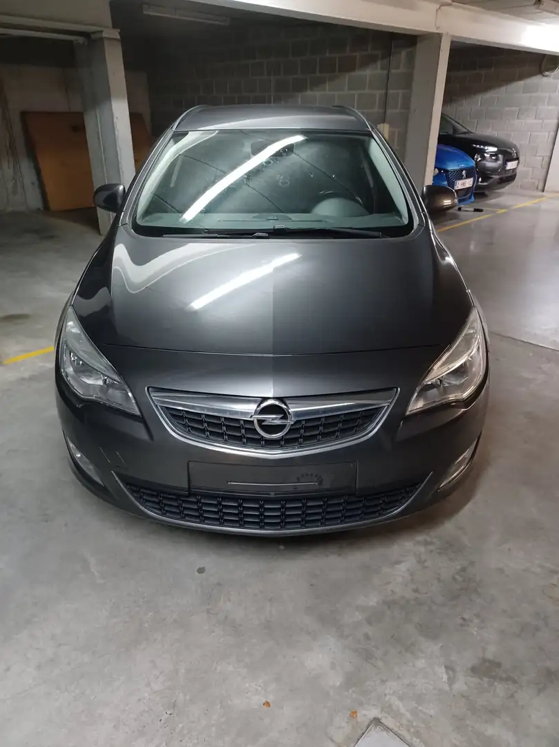Opel Astra Astra 1.3 CDTI DPF ecoFLEX Sports Tourer Edition Grijs - 2