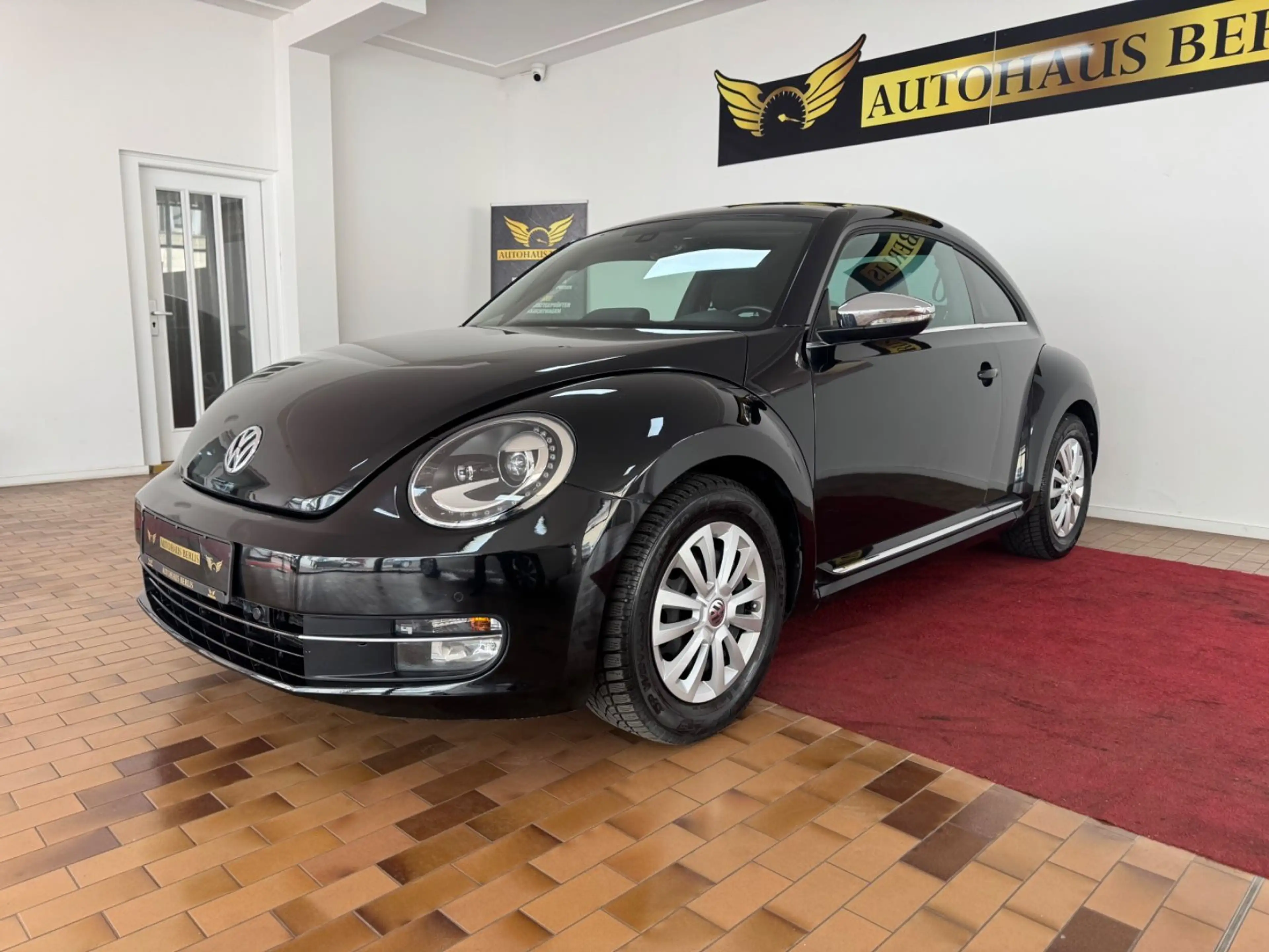 Volkswagen Beetle 1,4 Lim. Sport BMT/AUTMTK/2.HND/SCKHFT — photo 6