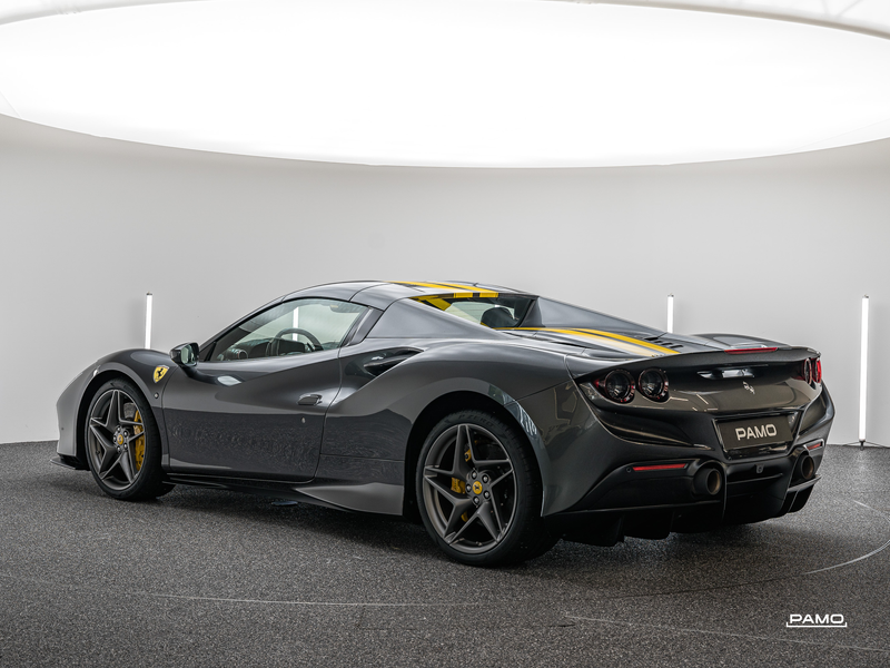 Ferrari F8 Spider Ferrari F8 | Lift, ADAS, elektr Sitze, AFS, LED — photo 6