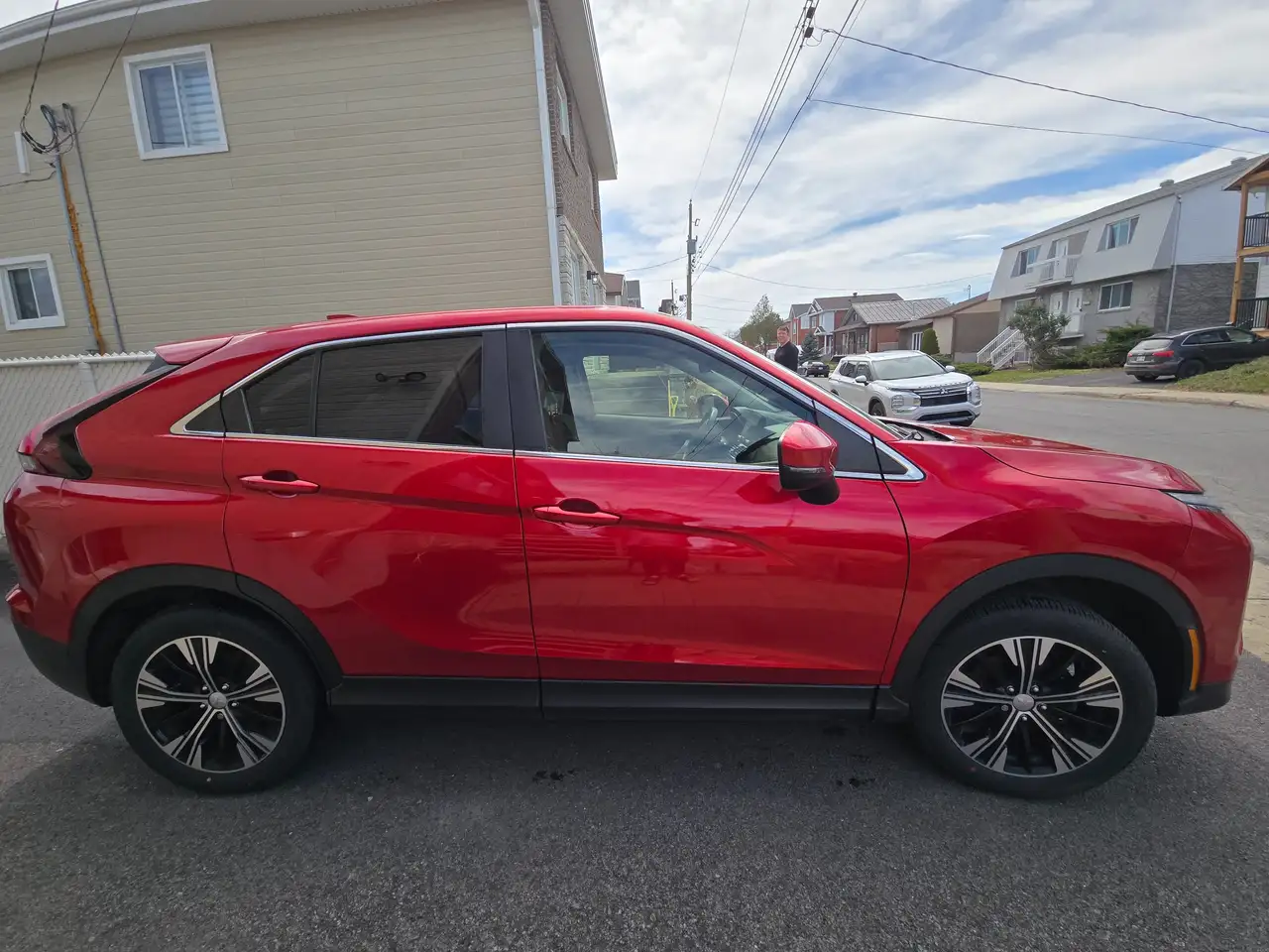 Mitsubishi Eclipse Cross снимка Mitsubishi Eclipse Cross