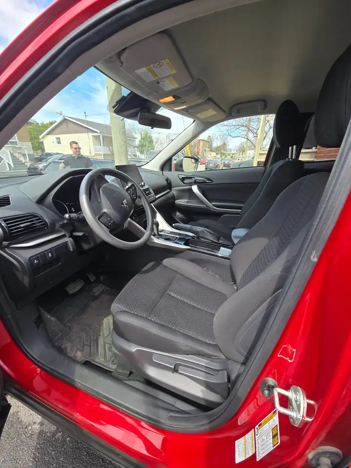 Mitsubishi Eclipse Cross снимка Mitsubishi Eclipse Cross