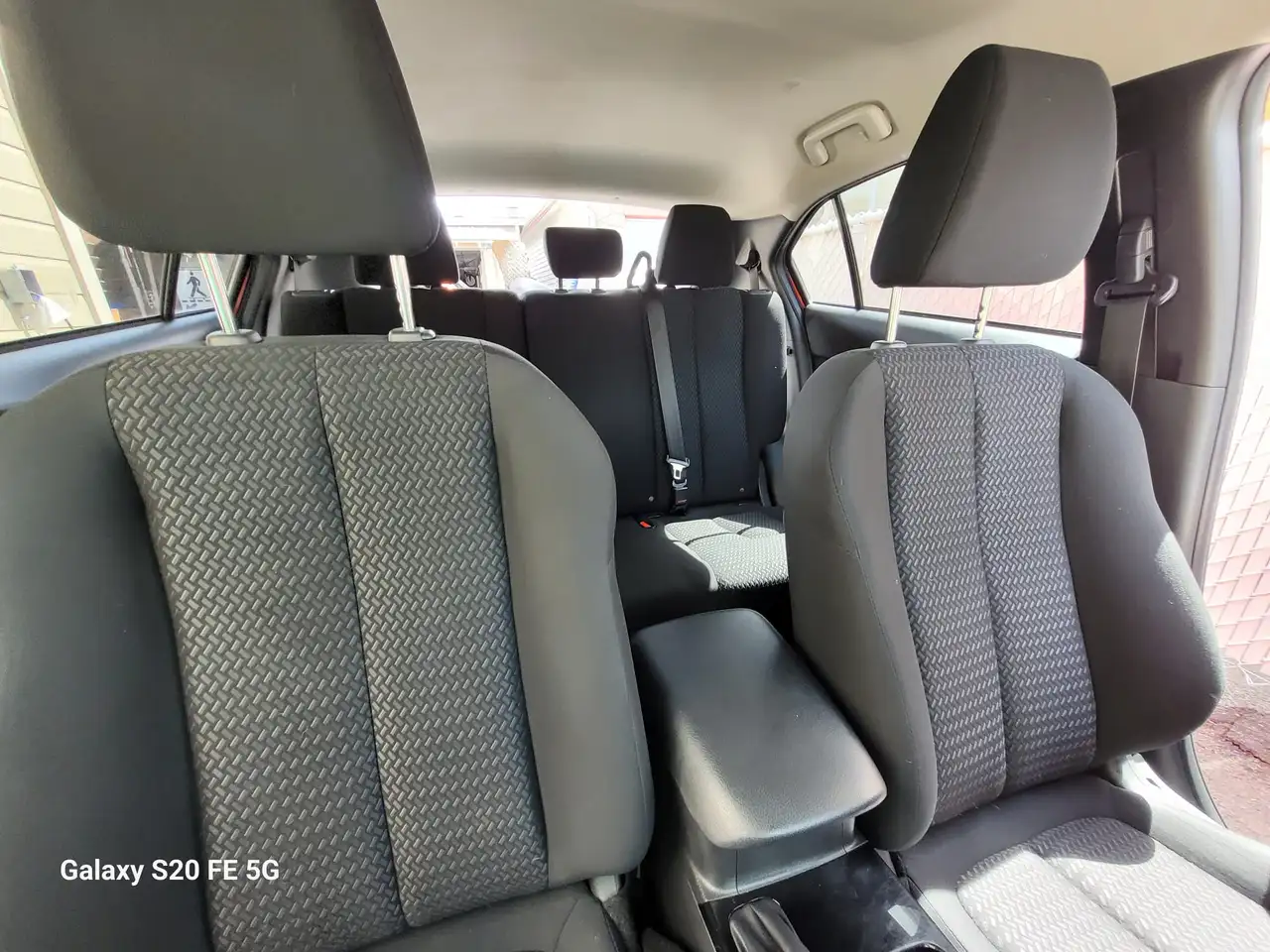 Mitsubishi Eclipse Cross снимка Mitsubishi Eclipse Cross