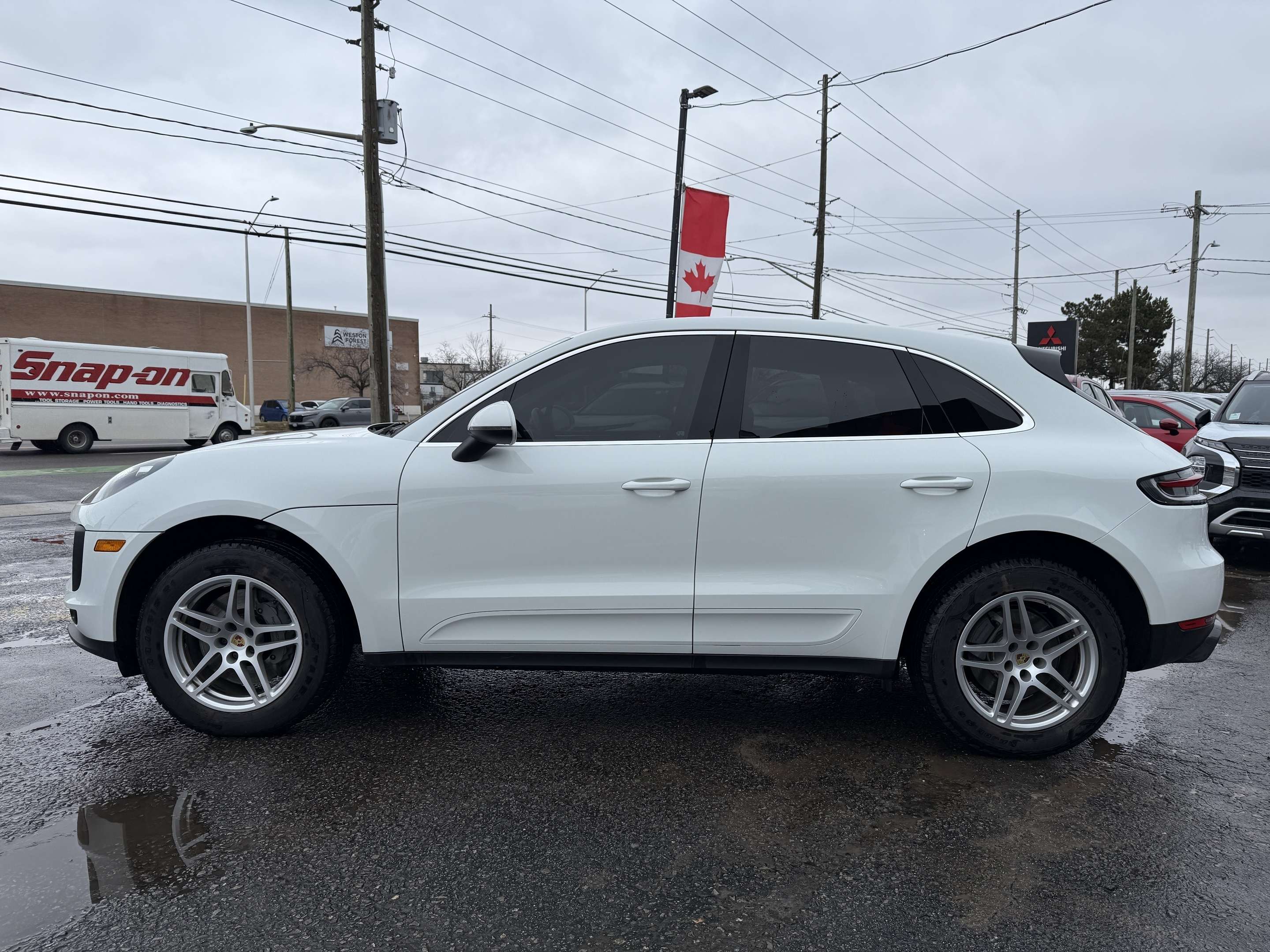 2020 Porsche Macan S | ALCANTARA | PANO | HTD SEATS alt 5