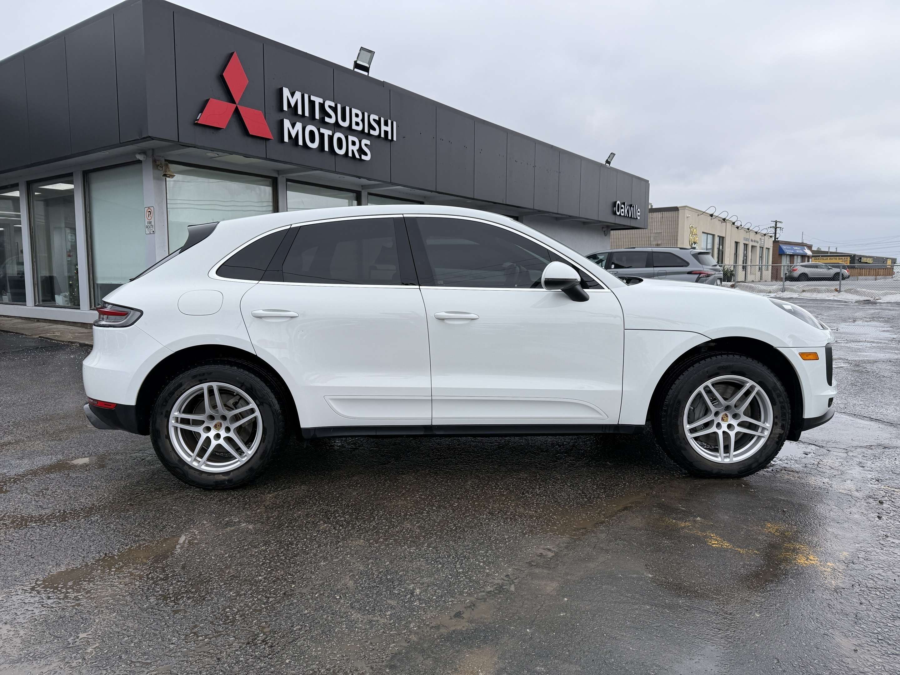 2020 Porsche Macan S | ALCANTARA | PANO | HTD SEATS thumb 9