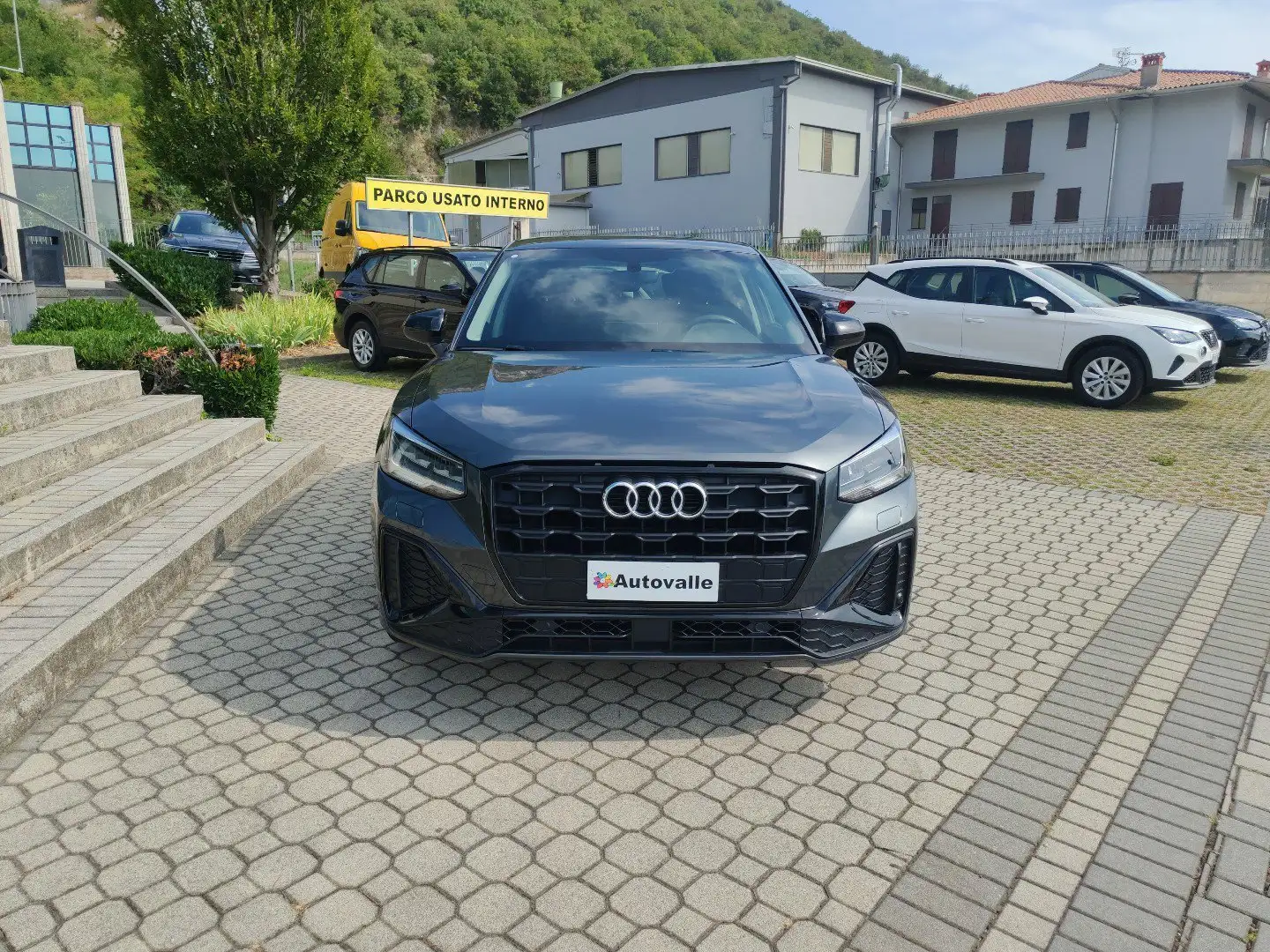 Audi Q2 35 TFSI S tronic S line Edition Gris - 2