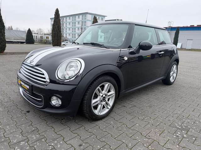Imagine MINI Cooper Chili AUTOMATIK/PANO/LEDER/STZHZG/S-HEFT