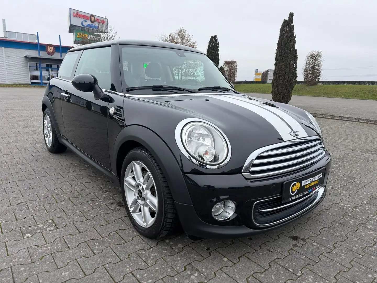 MINI Cooper Chili AUTOMATIK/PANO/LEDER/STZHZG/S-HEFT Noir - 2