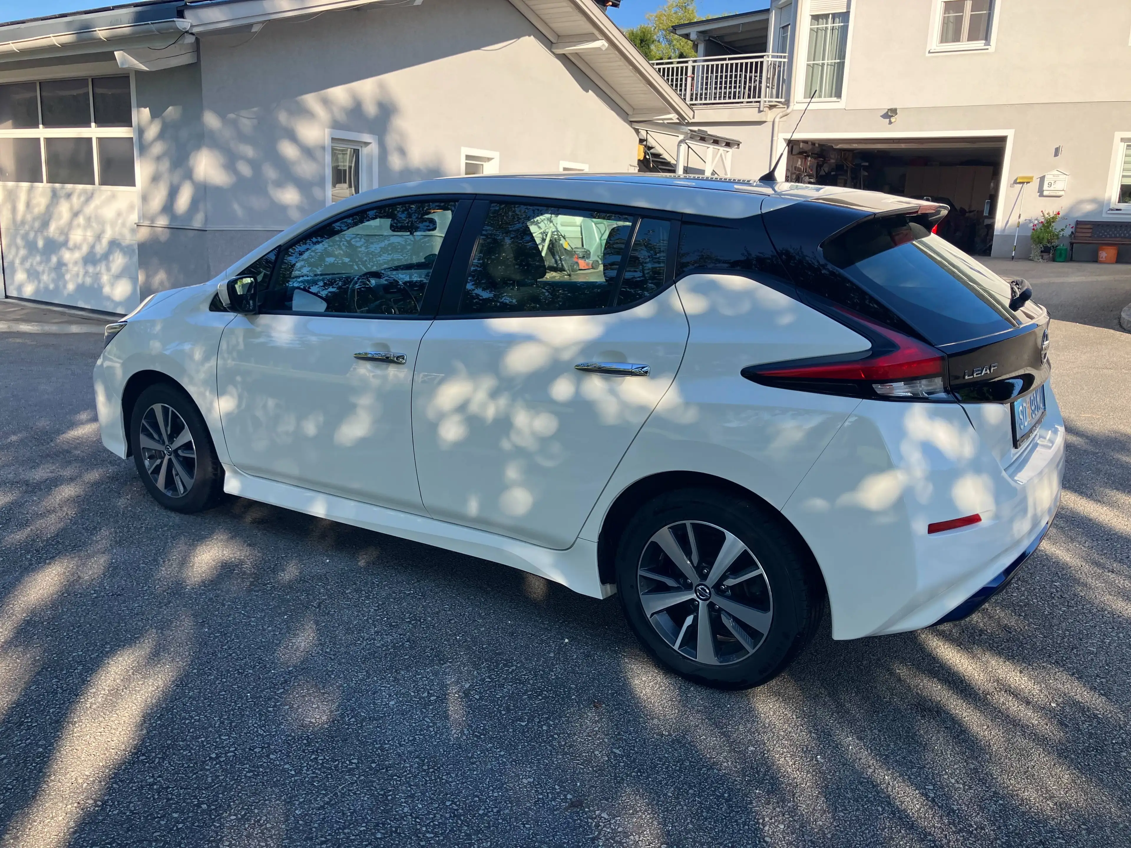 Nissan Leaf Leaf 40kWh Acenta — photo 3