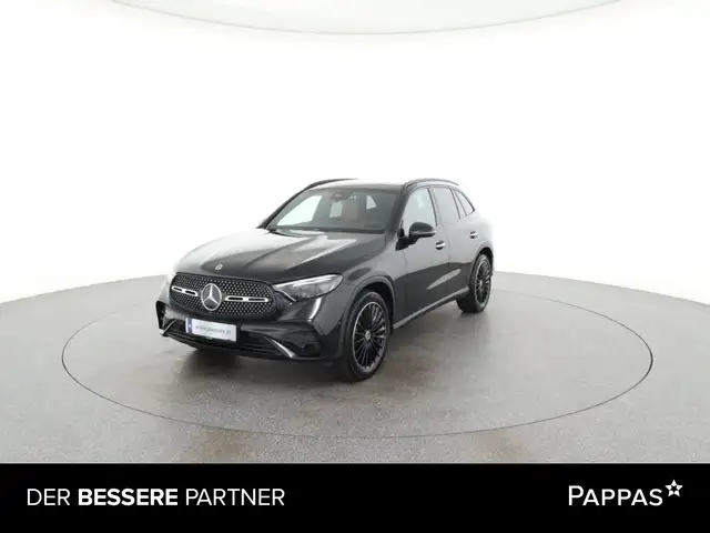 Mercedes-Benz GLC 300 d 4MATIC LED PTS Sitzklima Pano HUD Cam
