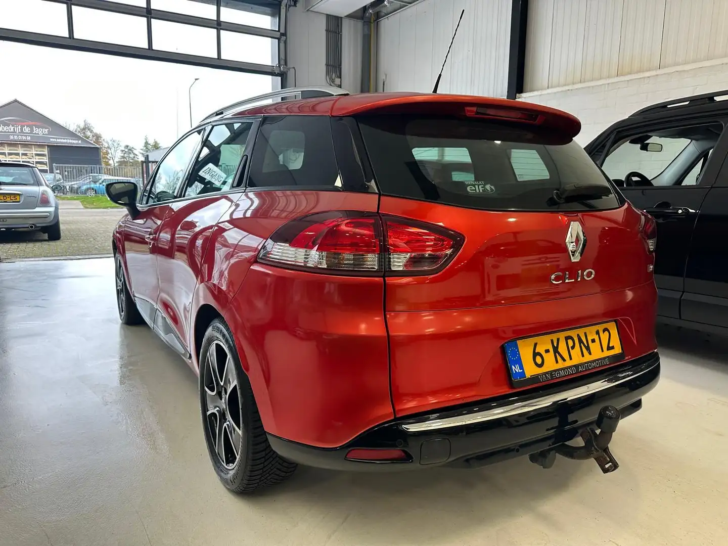 Renault Clio Estate 0.9 TCe Expression 1é Eigenaar Dealer odner Rouge - 2