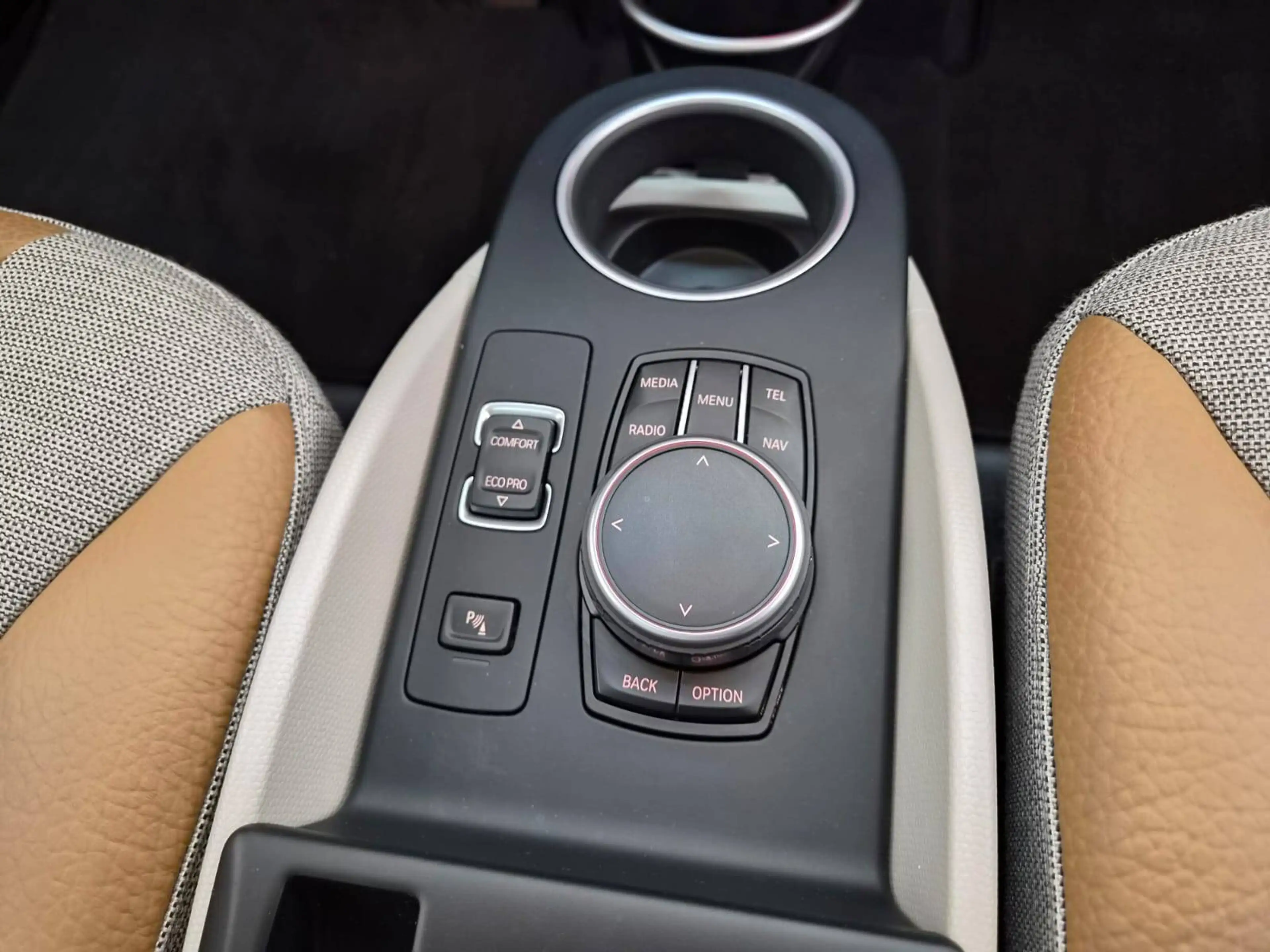 BMW i3 REX LED Panorama HYBRID / RANGE EXTENDER — photo 14