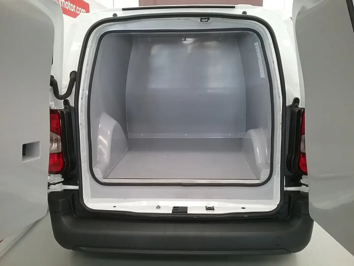 Citroen Berlingo Van BlueHDi S&S Talla M Isotermo 100 Blanco - 2