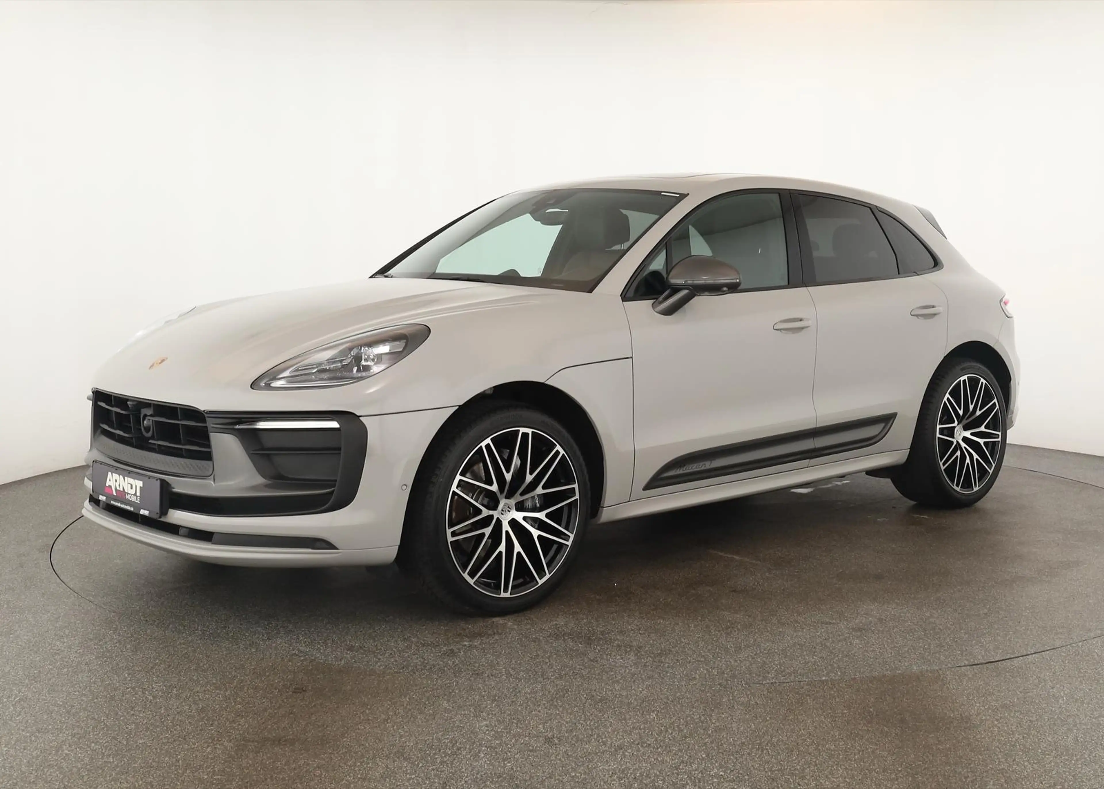 Porsche Macan T PDLS+ Pano BOSE ACC 360 Sportabgas 21"RS — photo 2