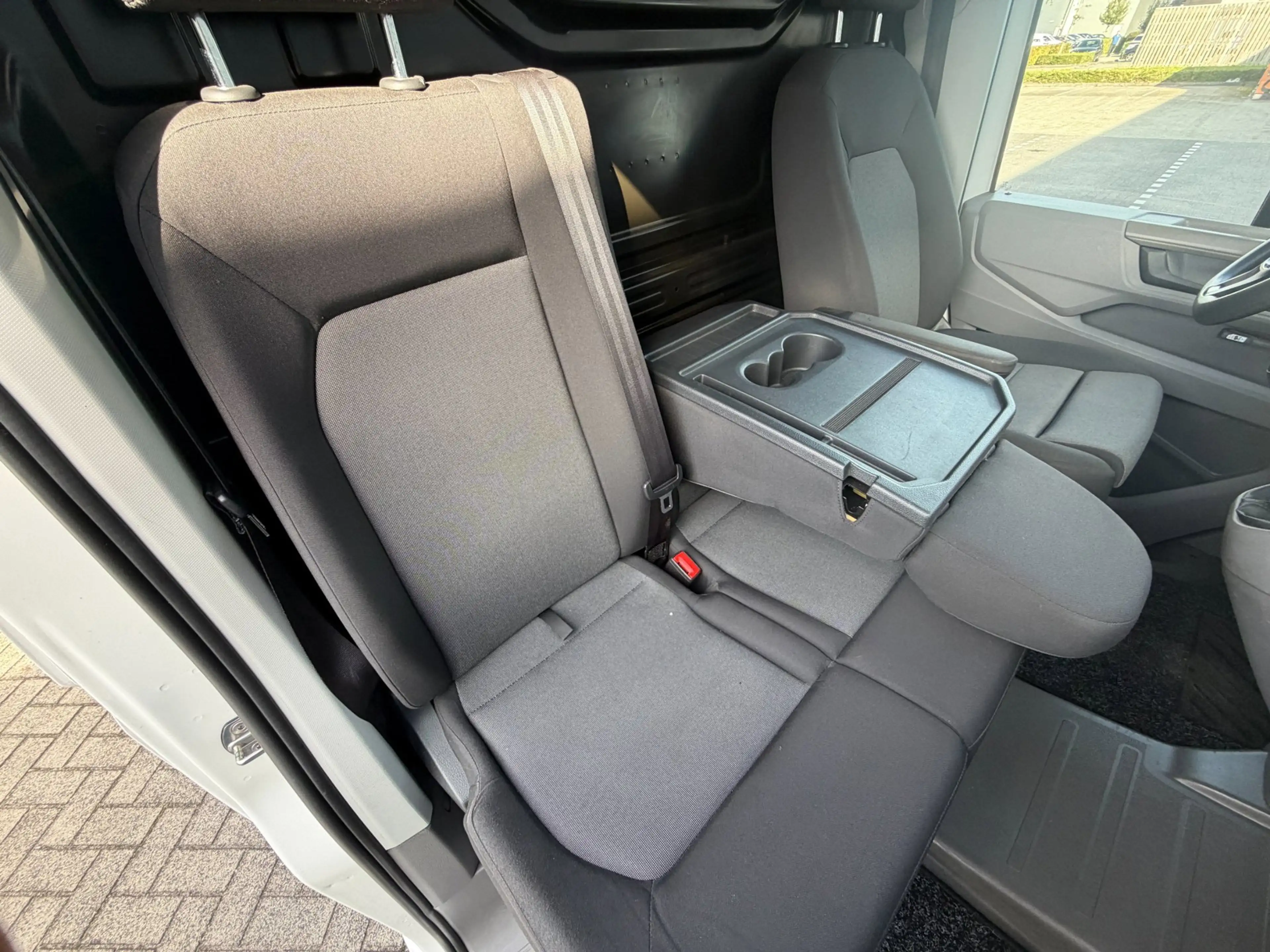 Volkswagen Crafter 35 2.0 TDI L4H3 180pk Imperiaal Navi/ Airco/ Trekh — photo 35