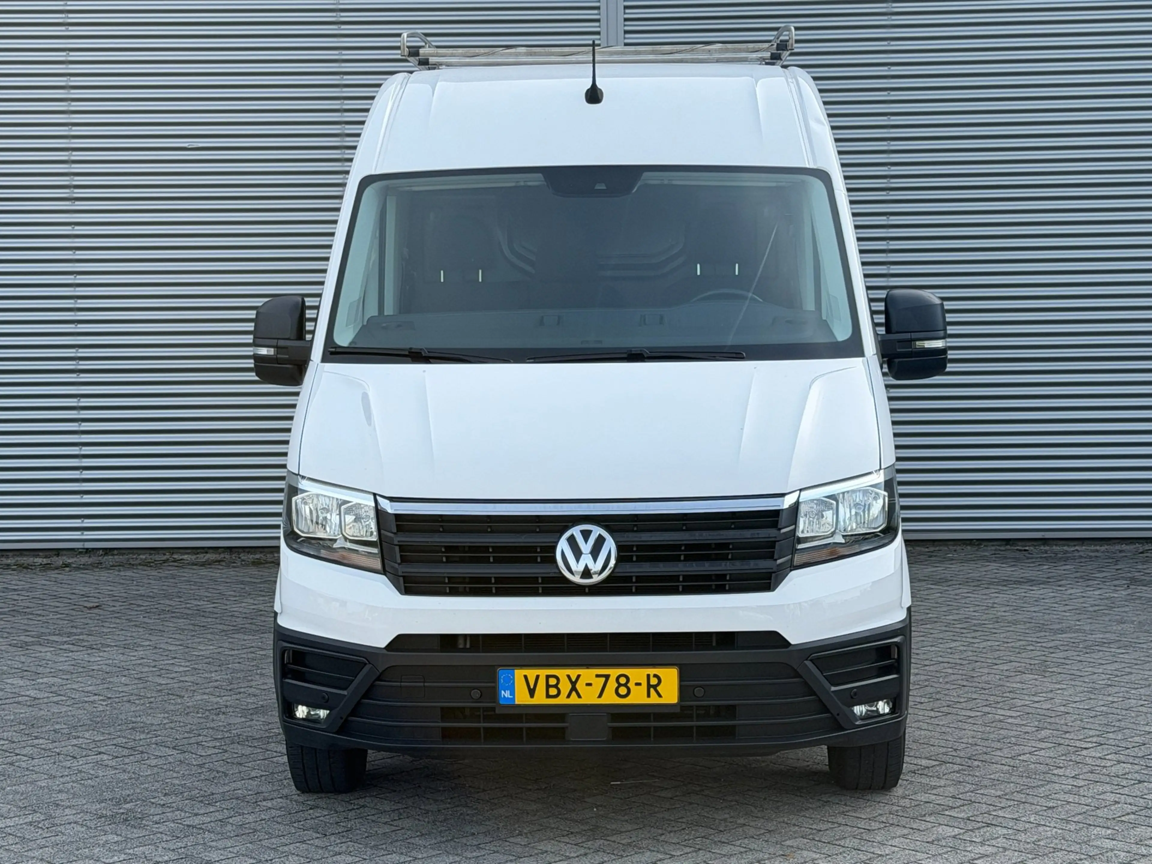 Volkswagen Crafter 35 2.0 TDI L4H3 180pk Imperiaal Navi/ Airco/ Trekh — photo 2