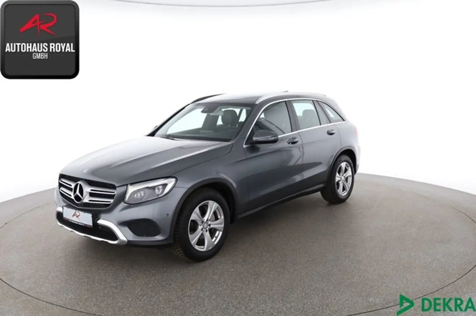 Mercedes-Benz GLC 250 4M EXCLUSIVE COMAND,KAMERA,PANO,LEDILS Grau - 1