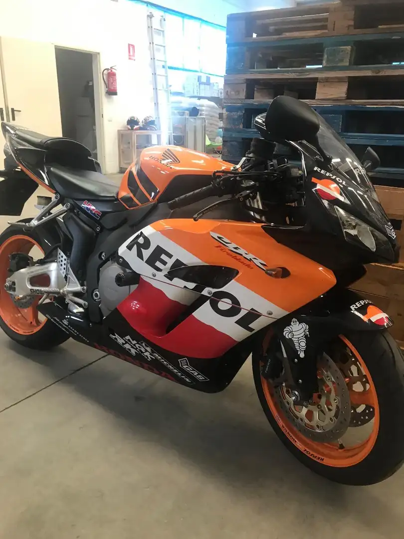 Honda CBR 1000 RR fireblade Repsol edizione limitata num 321 - 2