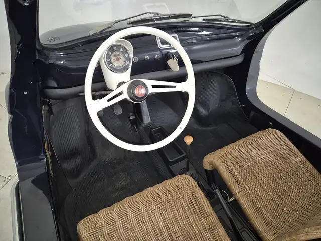Fiat 500 view 6