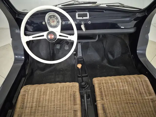 Fiat 500 view 9