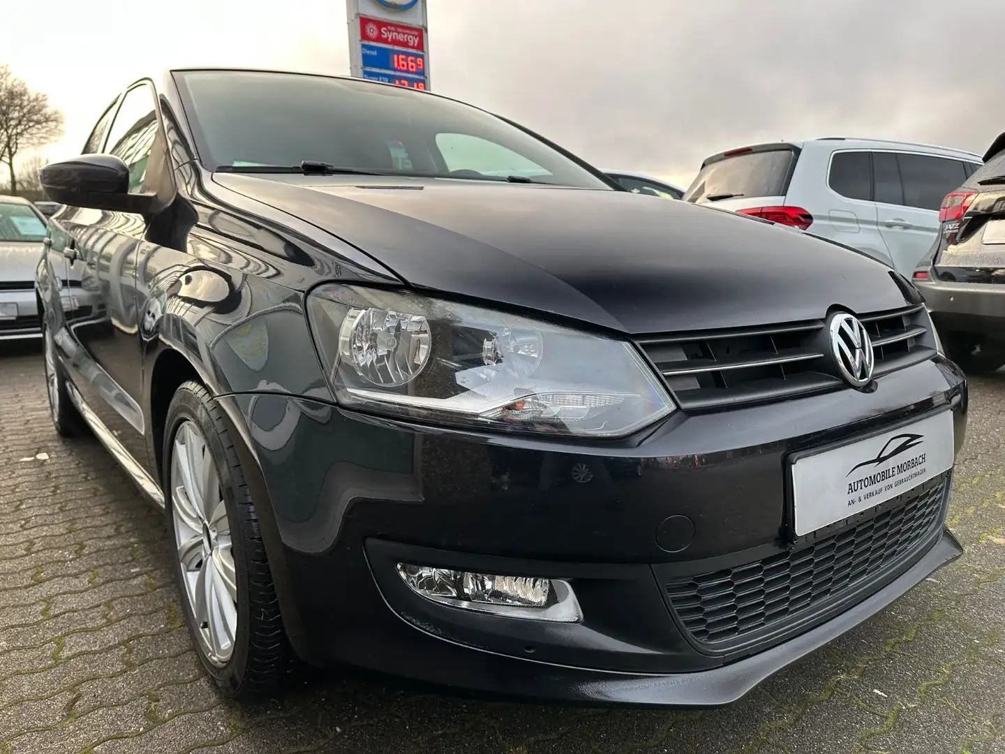 Volkswagen Polo V Team 1.4*KLIMA*ALU*S-HEIZUNG*TEMPO*EURO5* Schwarz - 2