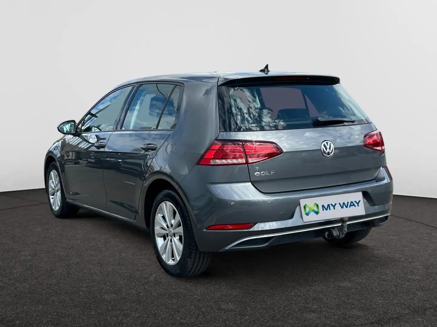 Volkswagen Golf Golf Comfortline 1.0 TSI 85 kW (115 ch) 7 vitesses DSG Gris - 2
