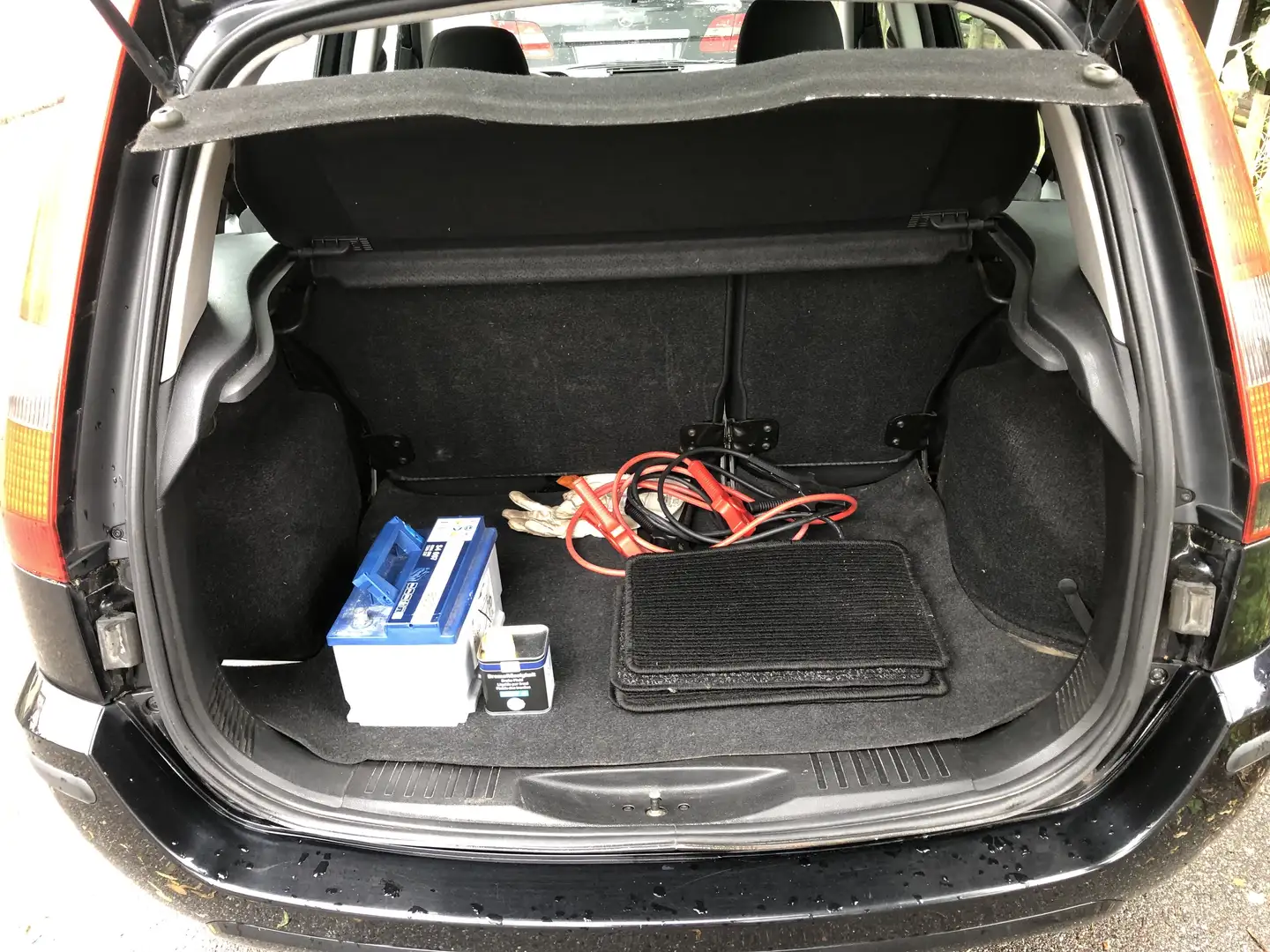 Ford Fusion 1.6 + - 1