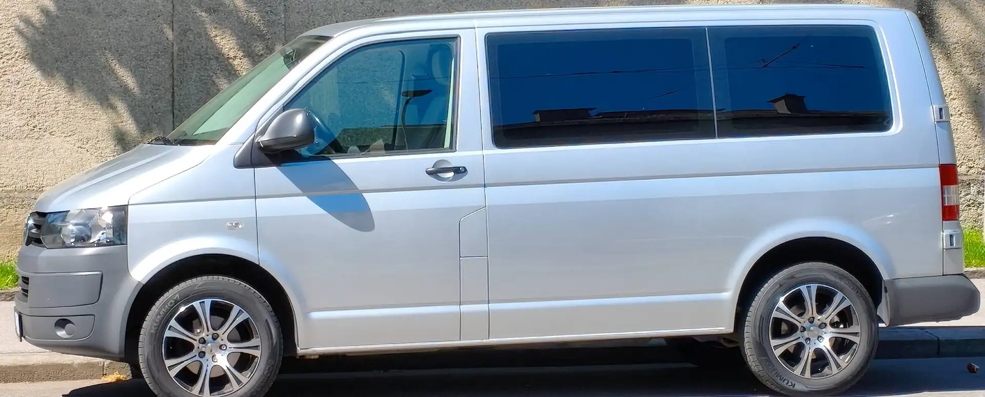Volkswagen T5 Transporter Fahrgestell 2,0 BMT TDI D-PF Silber - 2