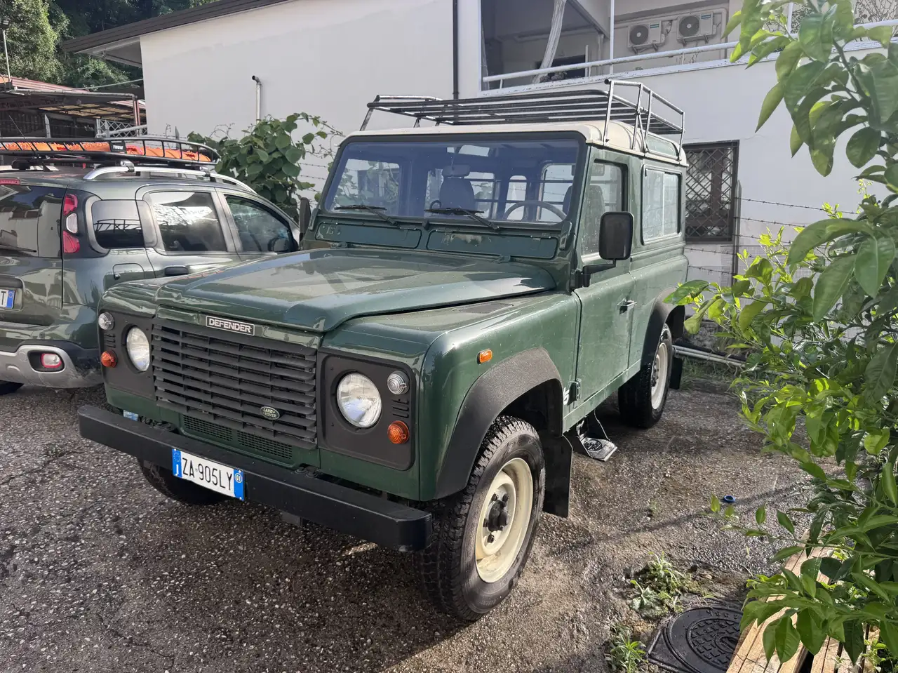 Land Rover Defender 90 2.5 td5 E SW, foto 1
