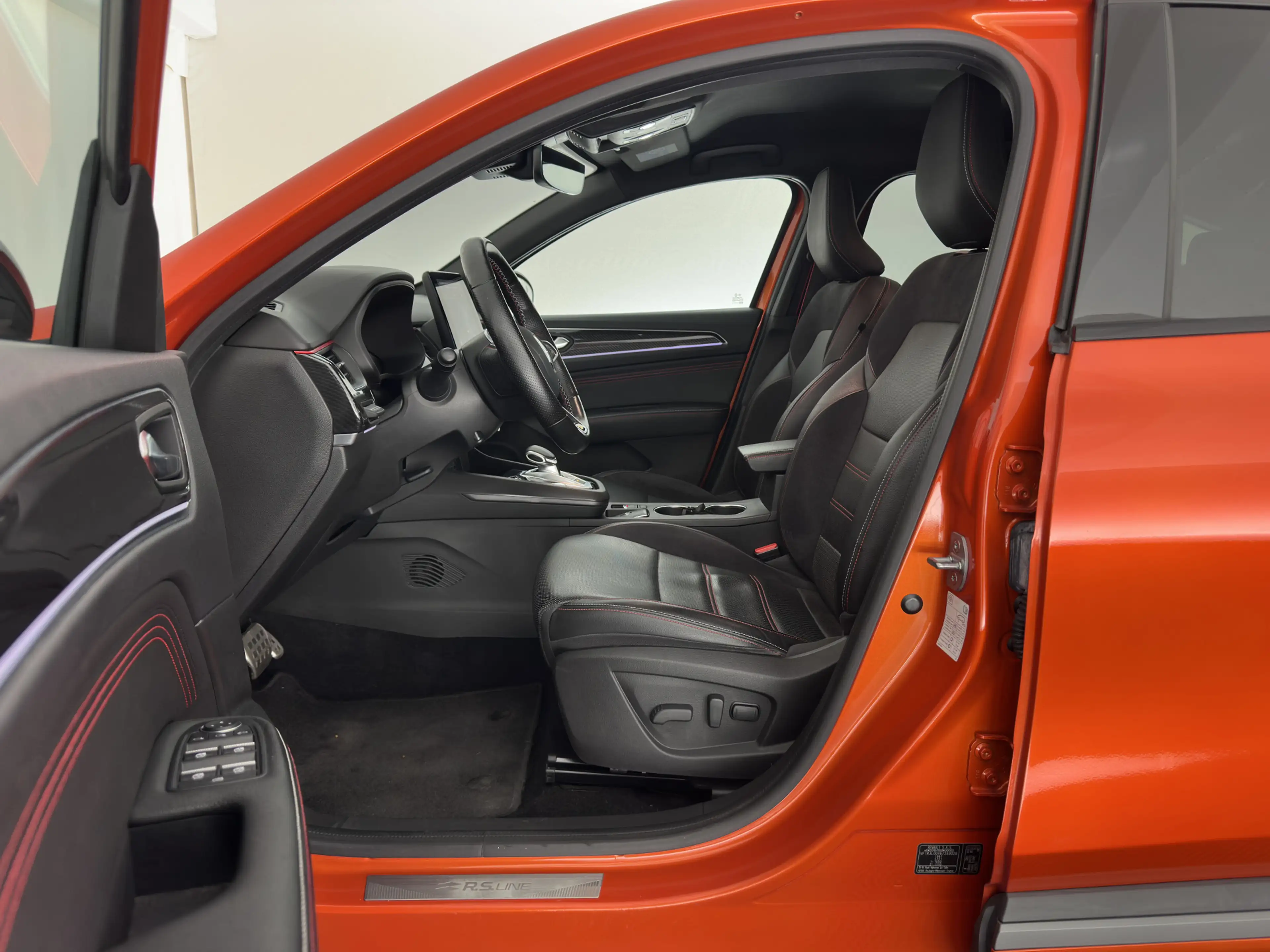 Renault Arkana 1.6 E-Tech Hybrid 145 R.S. Line (INCL-BTW) Aut. *L — photo 9