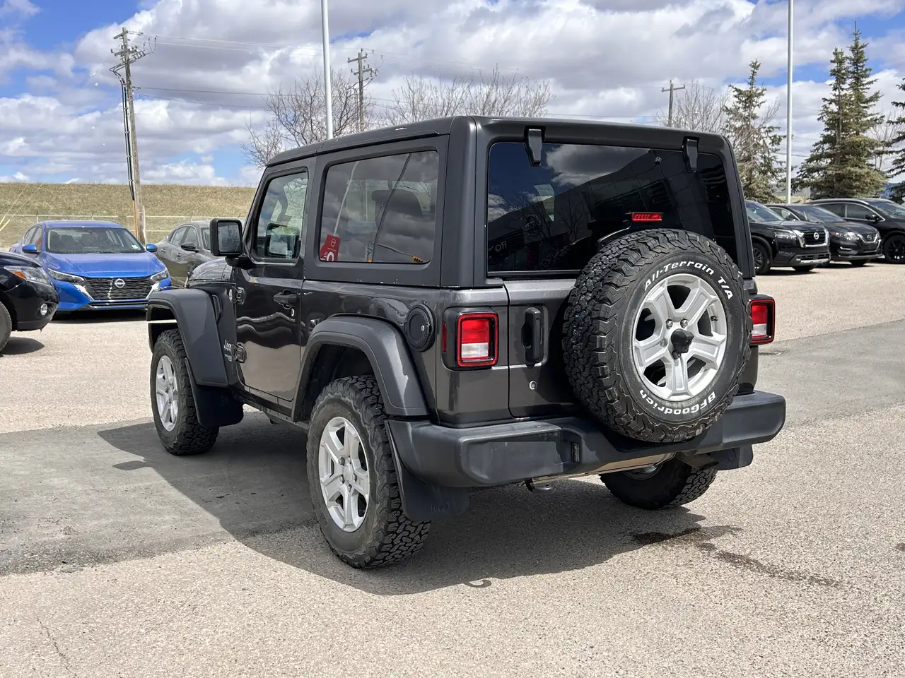 Jeep Wrangler снимка Jeep Wrangler