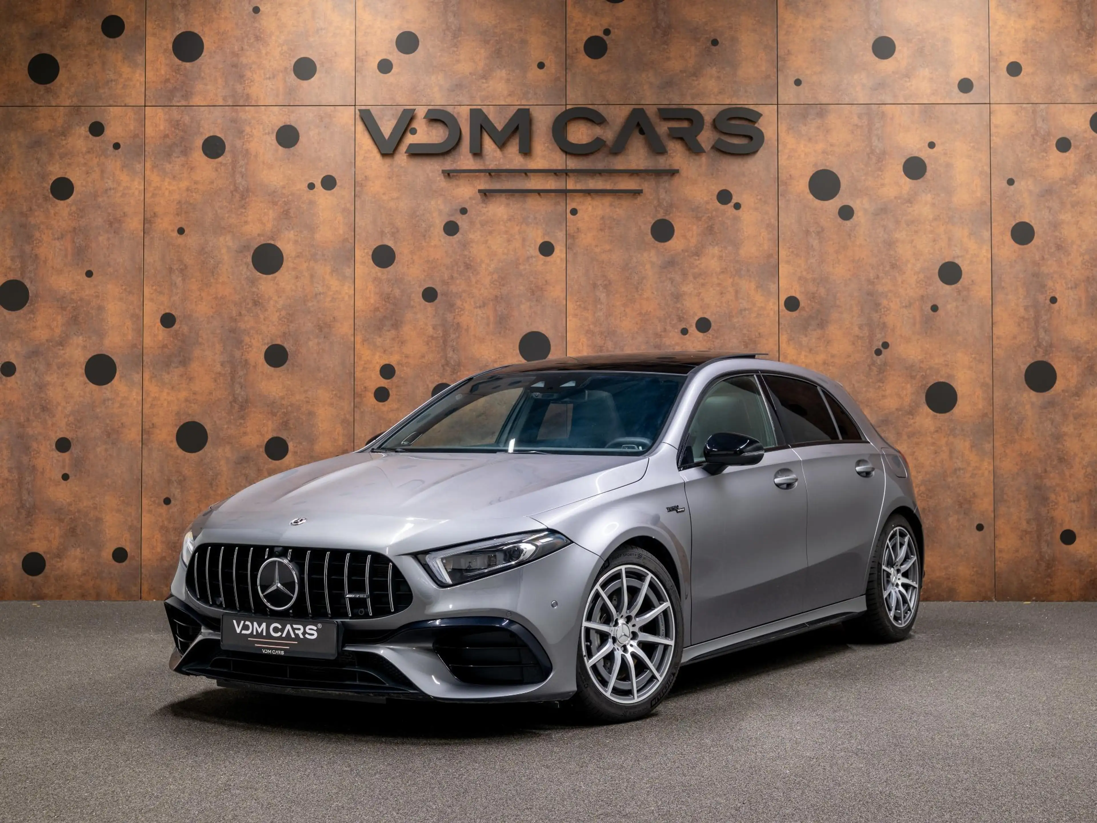 Mercedes-Benz A 45 AMG 4MATIC+ | Pano | Memory | Burmester | 360° | Multi