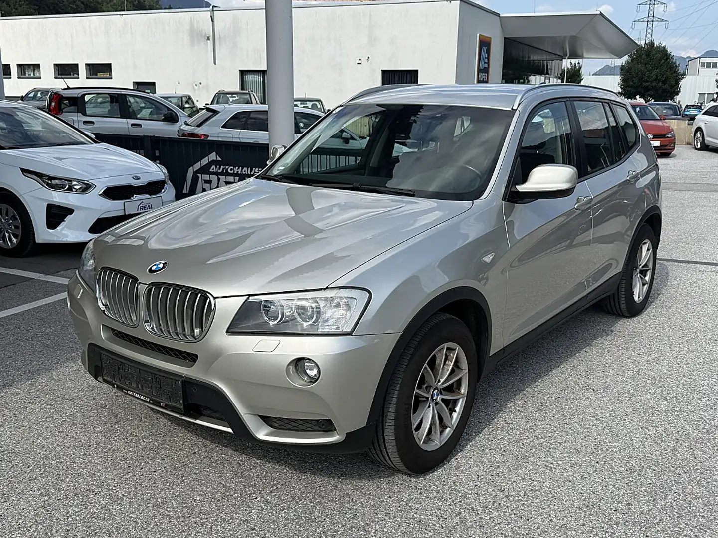 BMW X3 xDrive 20d Silber - 1