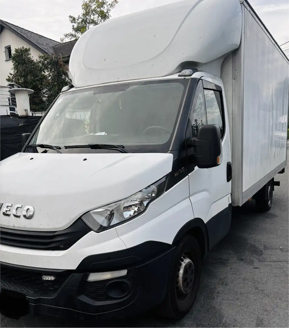 Iveco Daily 35C16 2.3 Turbo VGT Hi-Matic - 1