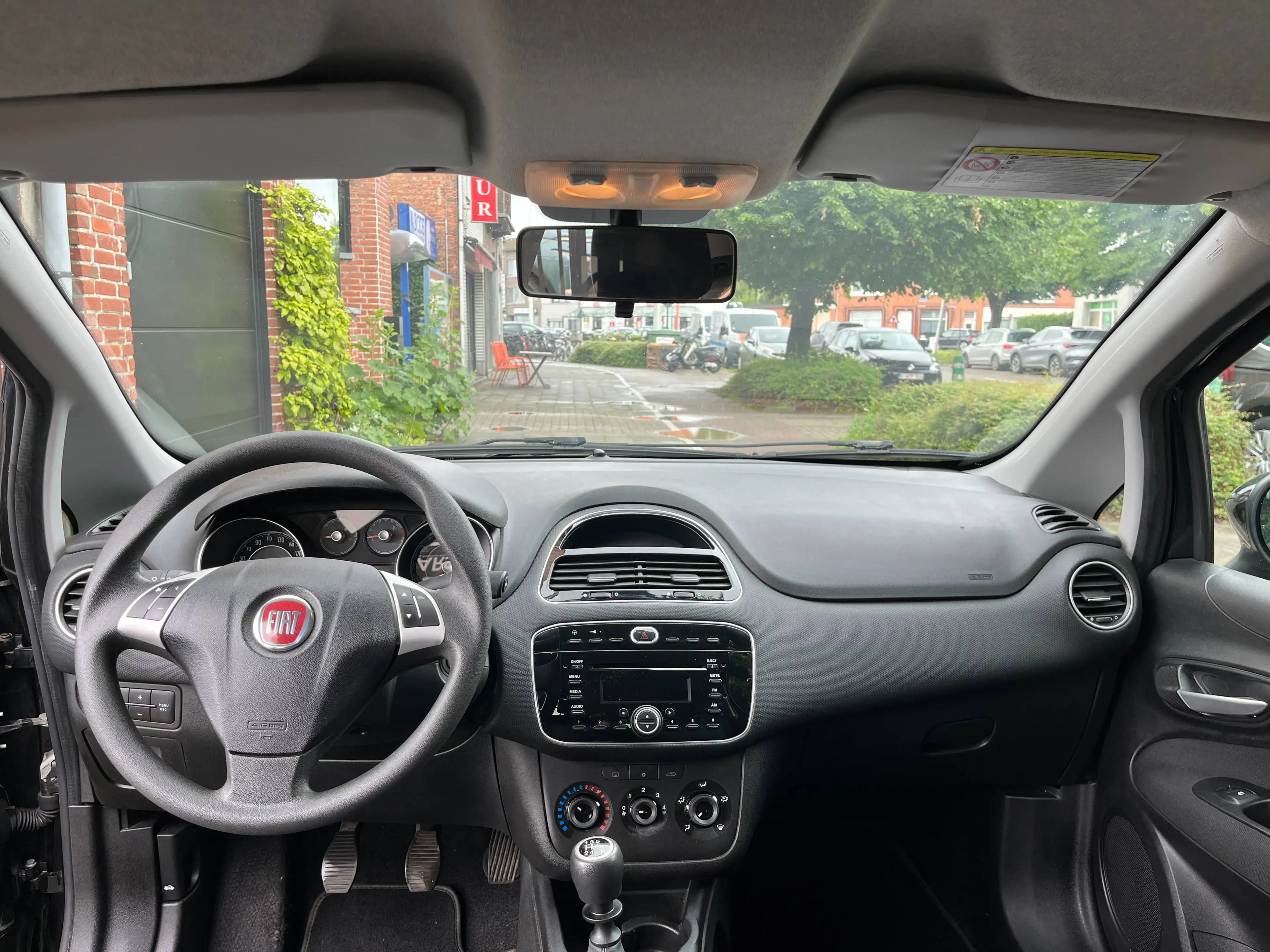 Fiat Punto Punto 1.2i Easy/AIRCO — photo 11
