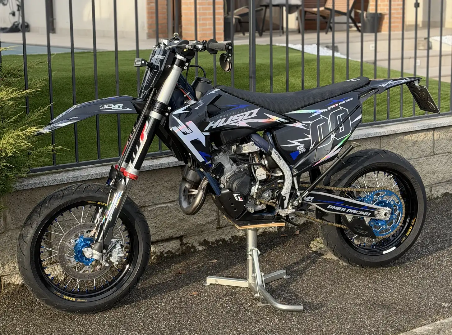 Husqvarna TC 125 MOTARD Negro - 1