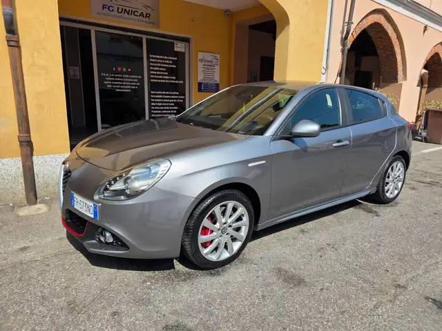 Alfa Romeo Giulietta Giulietta III 2016 1.4 t. Super 120cv