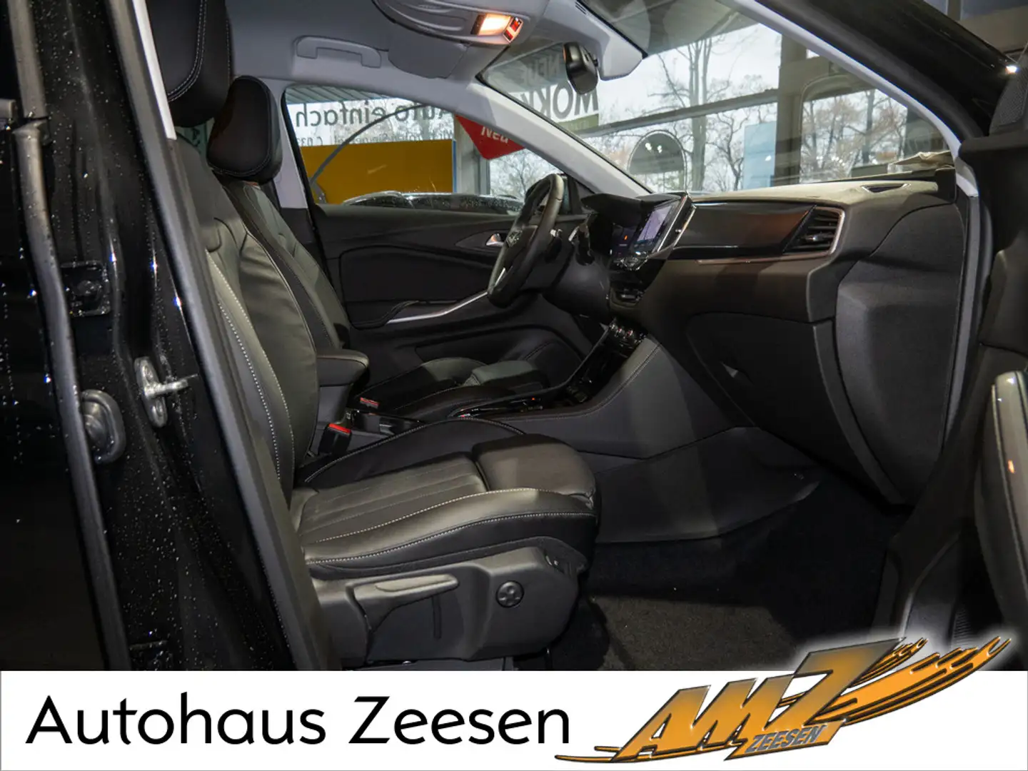 Opel Grandland GS 1.2 Direct Injection Turbo Start/Stop Zwart - 2