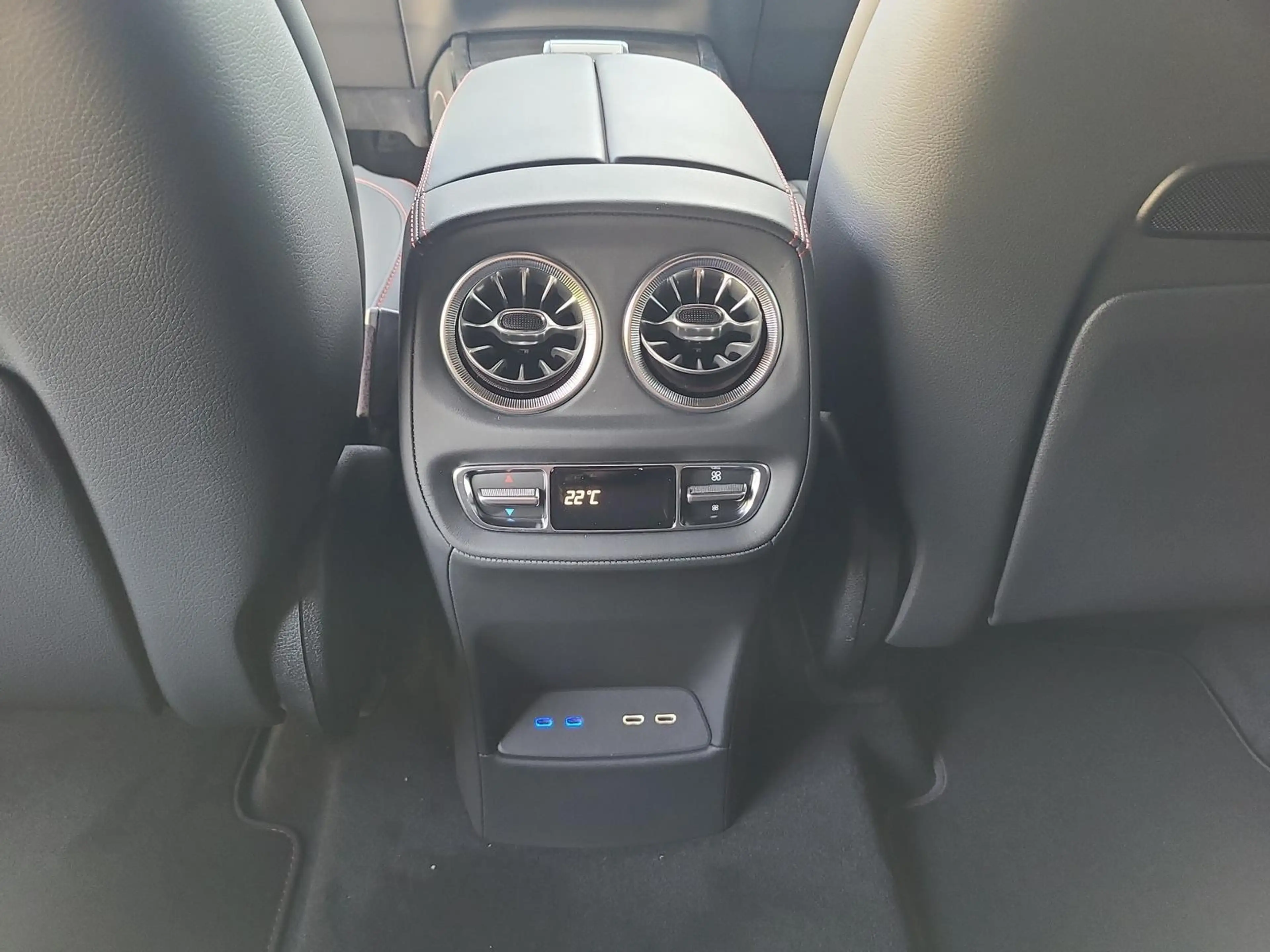 Mercedes-Benz G 63 AMG MY2027 / A22 / SUPERIOR / CARBON — photo 10