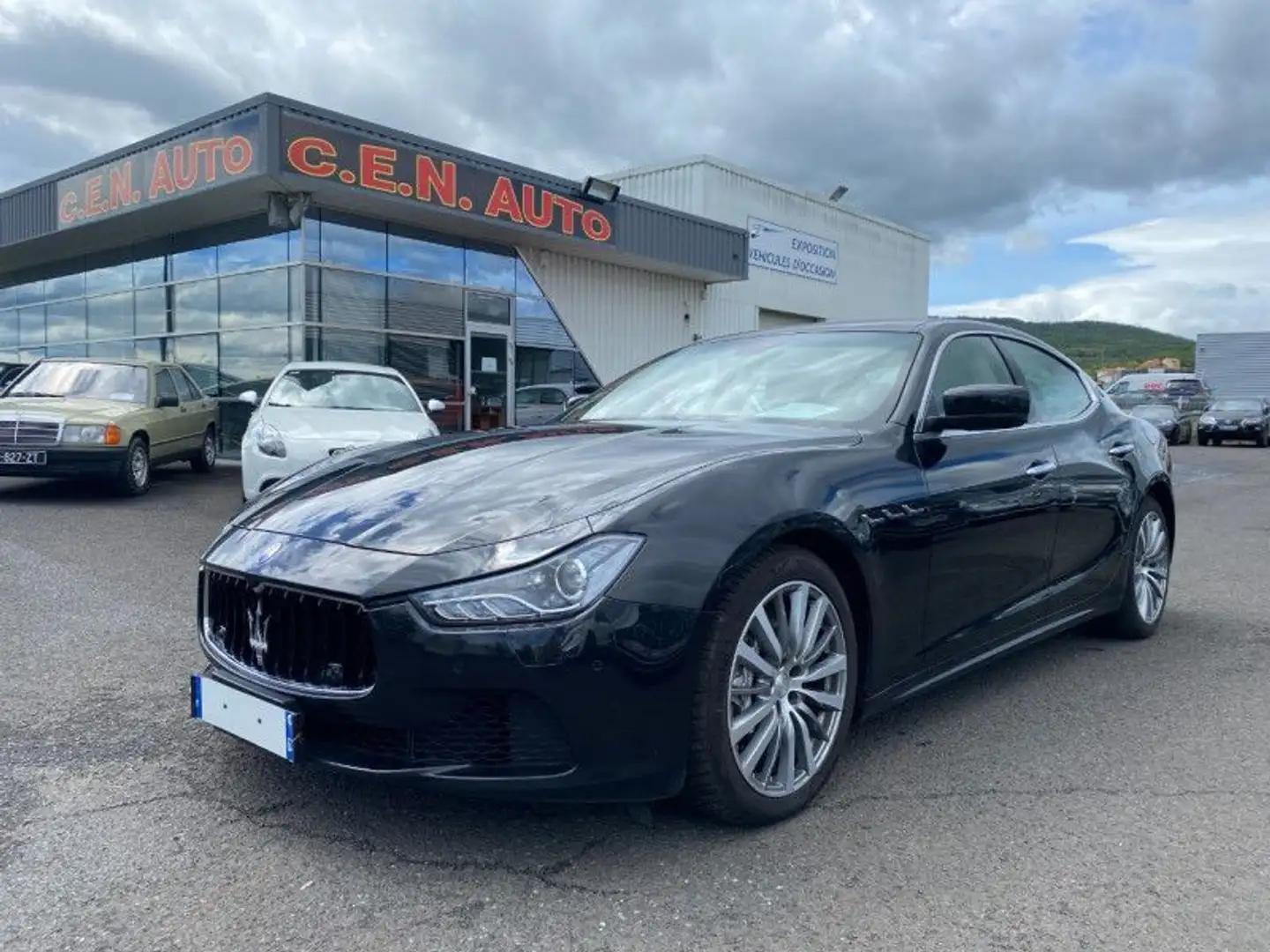 Maserati Ghibli 3.0 V6 275CH START-STOP DIESEL Siyah - 1