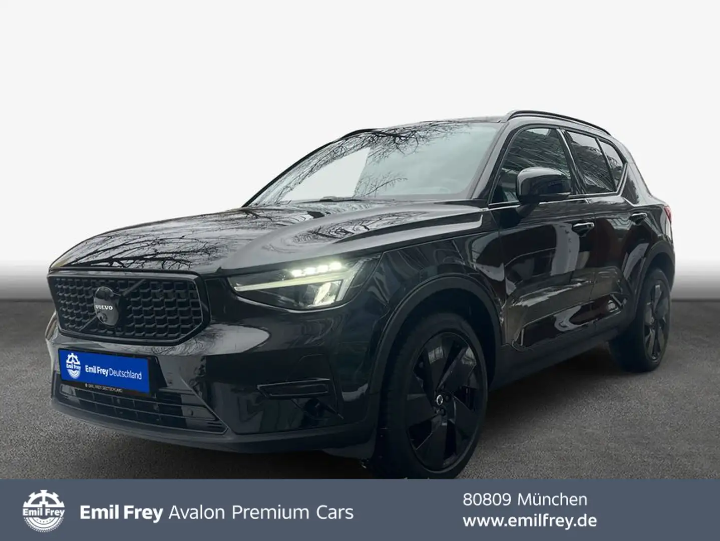 Volvo XC40 XC40 B3 B DKG Plus Black Edition Noir - 1