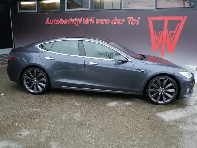 Tesla Model S 75D BASE | PANORAMA DAK | 20 INCH | AUTOPILOT | NL