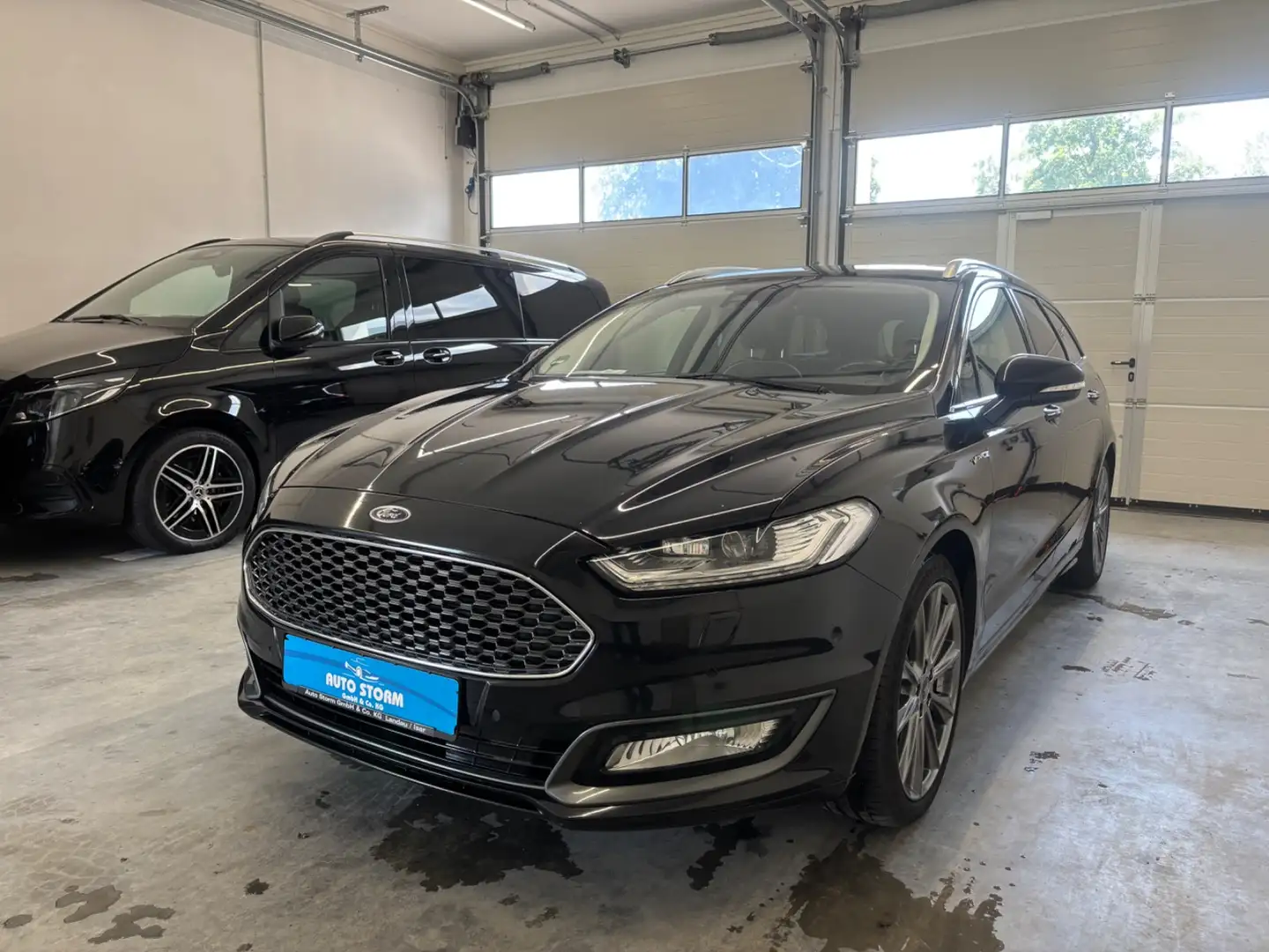 Ford Mondeo Turnier 2.0 TDCi Vignale*Allrad*LED*Matrix*R-KAM*M Schwarz - 1