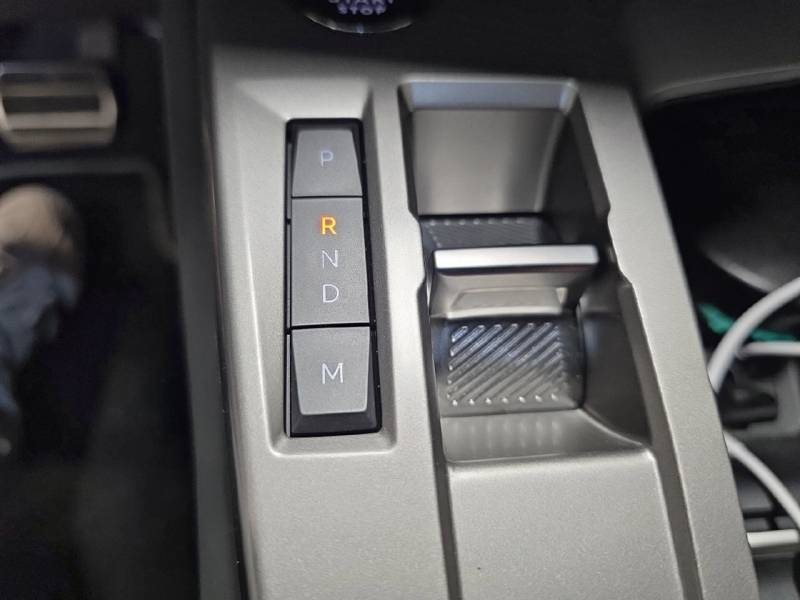 Peugeot 408 1 1.2 HYBRID 136 e-DSC6 GT — photo 2