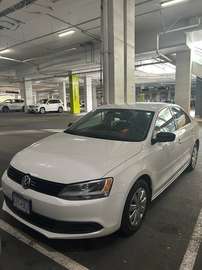 4dr 2.0L Auto Trendline