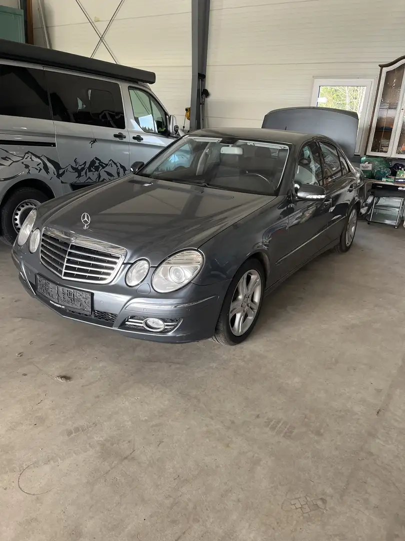 Mercedes-Benz E 320 Avantgarde 4MATIC CDI Aut. - 1