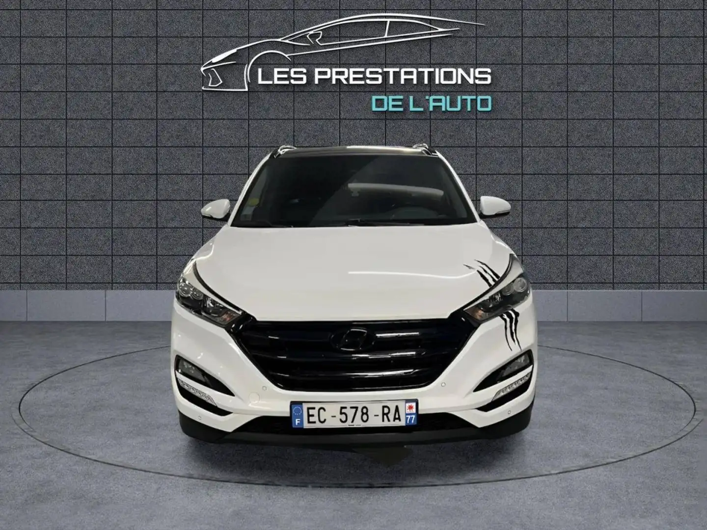 Hyundai TUCSON II 2.0 CRDI 185 Executive 4WD BVA6 Weiß - 2