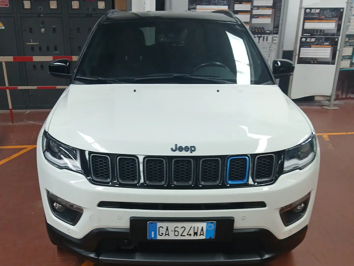 Jeep Compass Compass 1.3 turbo t4 phev S 4xe at6 Blanc - 1