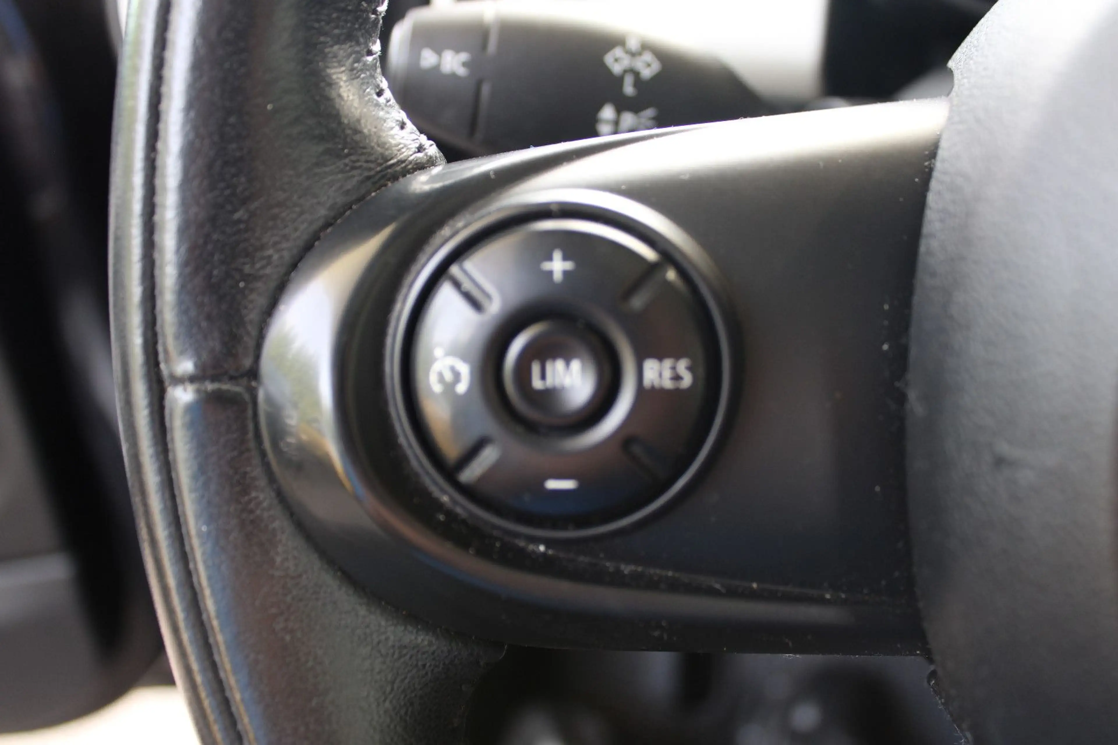 MINI One Mini 3-trg. One D — photo 15