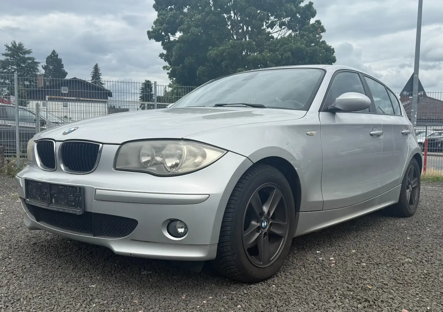 BMW 116 116i Plateado - 1