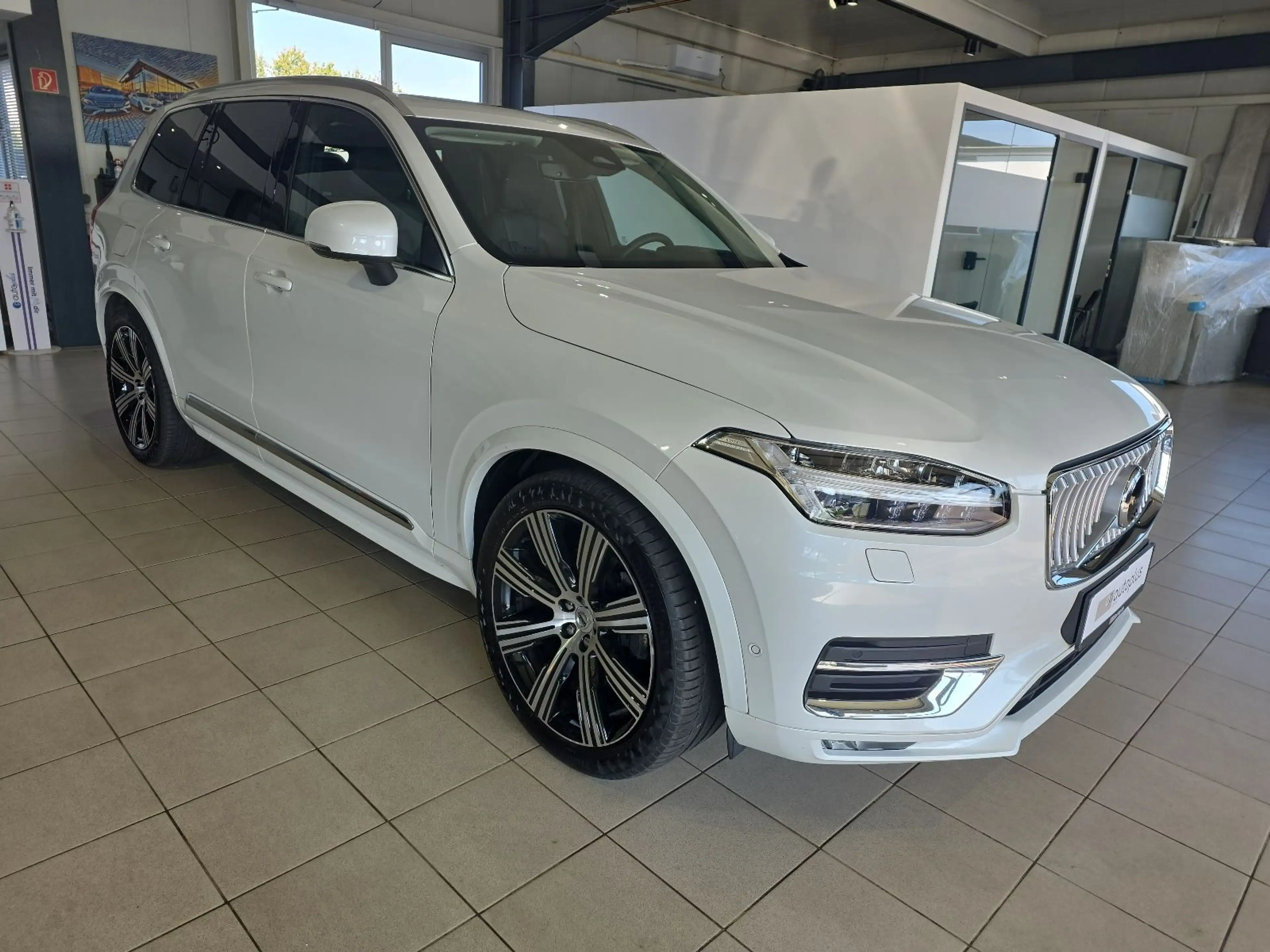 Volvo XC90 B5 Ultimate Bright AWD B&W Massage FourC — photo 5